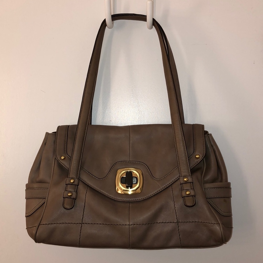 B. Makowsky Shoulder Bag